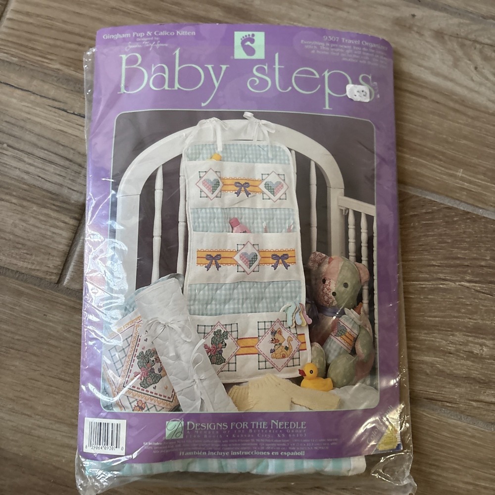 Baby Steps~Gingham Pup & Calico Kitten ~ Cross Stitch Kit 9307 Travel Organizer